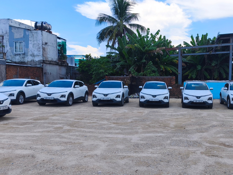 Thuê xe VF6 Đà Nẵng giá tốt, xe điện hiện đại