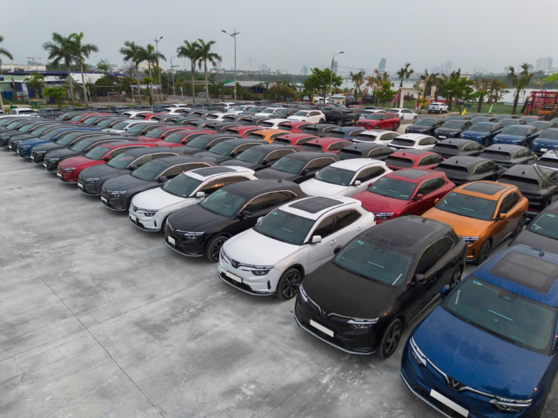 Xe điện cao cấp đời mới Dana Booking